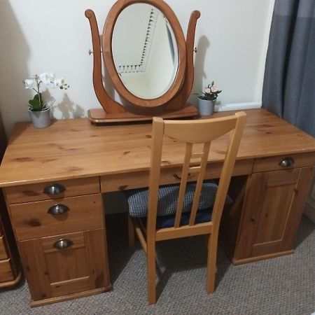 Central Two Bedroom Victorian Apartment With Free Parking Edinburgh Eksteriør bilde